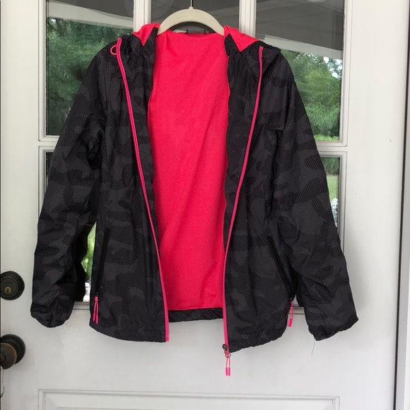 New Balance Light Jacket - Picture 1 of 6